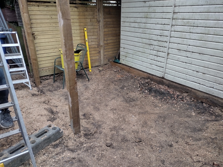Big stump - Little machine :-) Narrow access job - customer delighted :-)