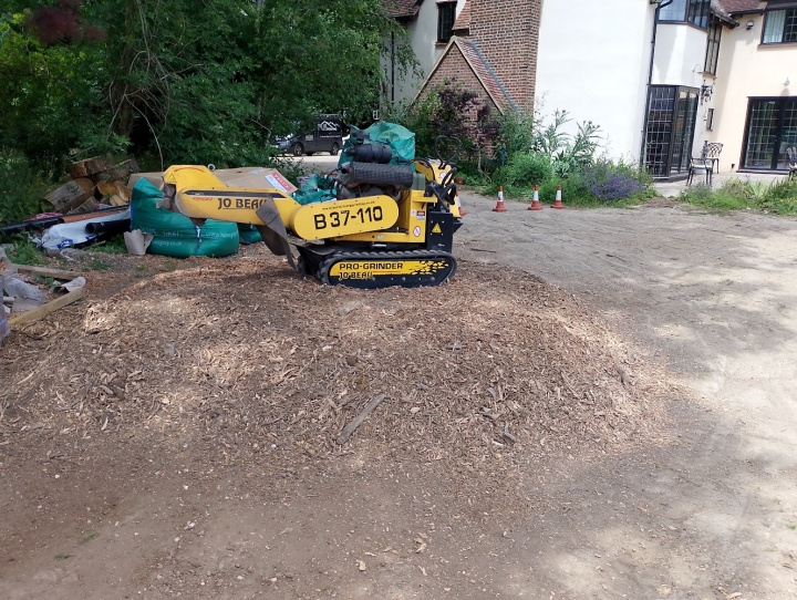 Stump Grinding - Fowlmere, Cambridgeshire We were asked to grind a stump that had previously been done by another company. The customer was very happy with the result.