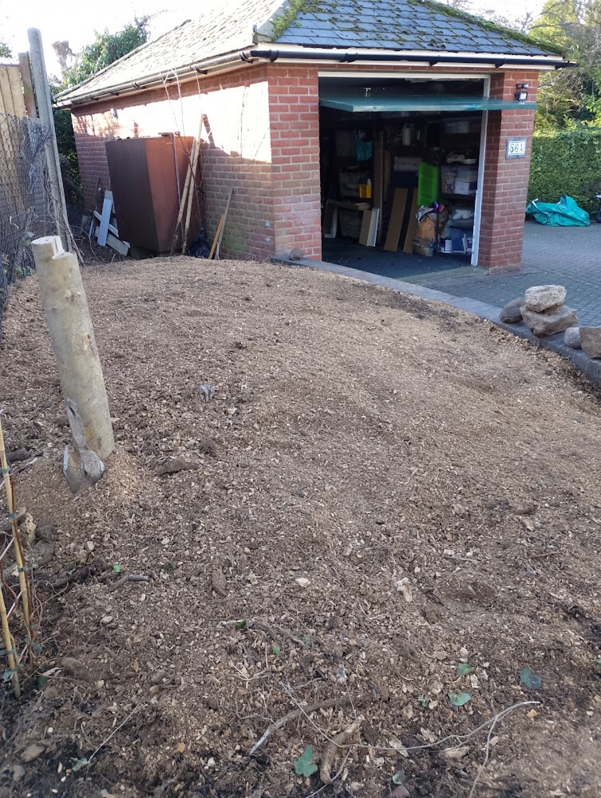 Stump Grinding - Royston, Hertfordshire. For all your stump grinding needs, big or small - just give us a call :-)