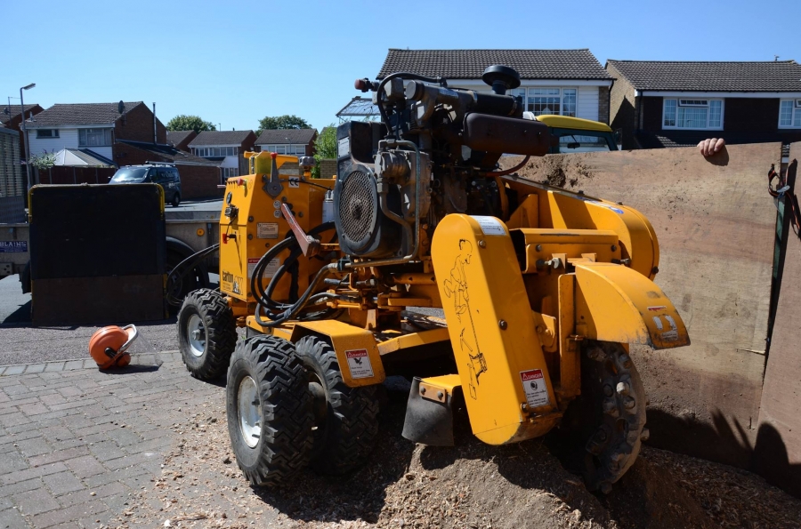 Our Work - Herts Stump Grinding and Removal -  The Tree Stump Removal Company