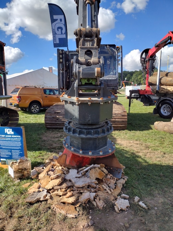 Our Work - Herts Stump Grinding and Removal -  The Tree Stump Removal Company