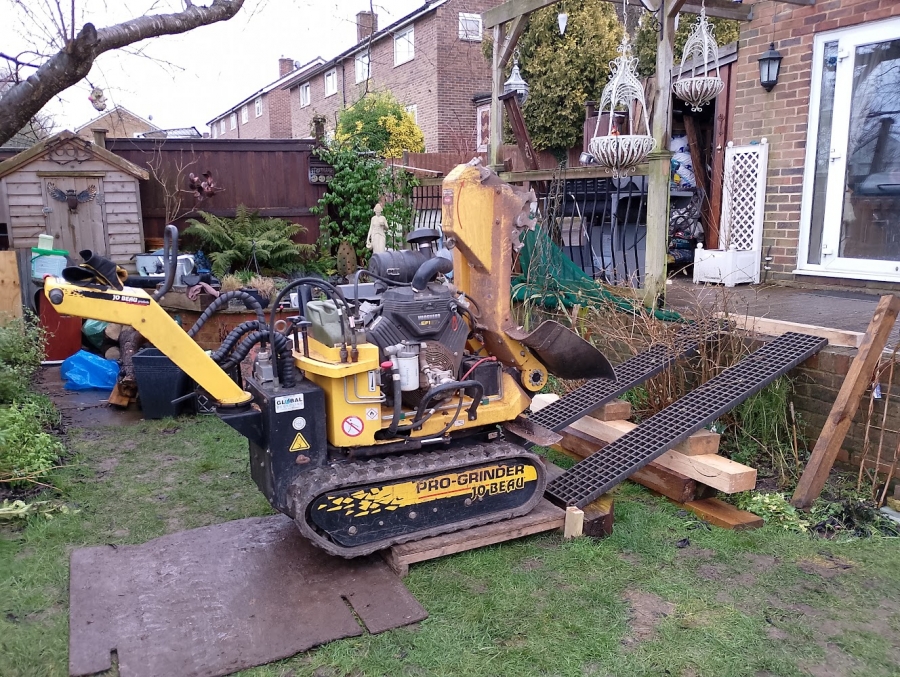 Our Work - Herts Stump Grinding and Removal -  The Tree Stump Removal Company