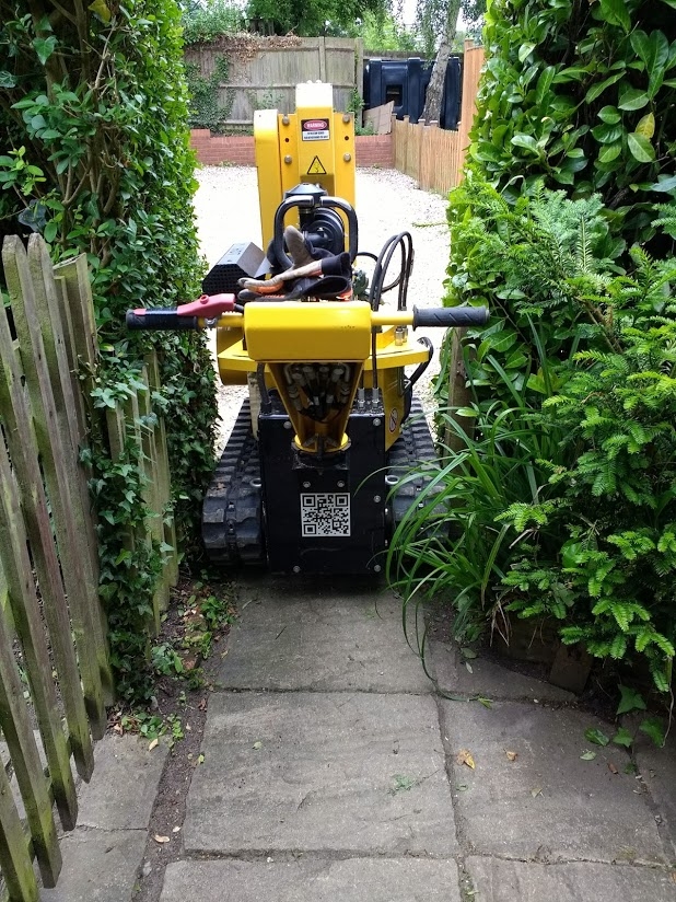 Narrow Access Stump Removal - Herts Stump Grinding and Removal -  The Tree Stump Removal Company