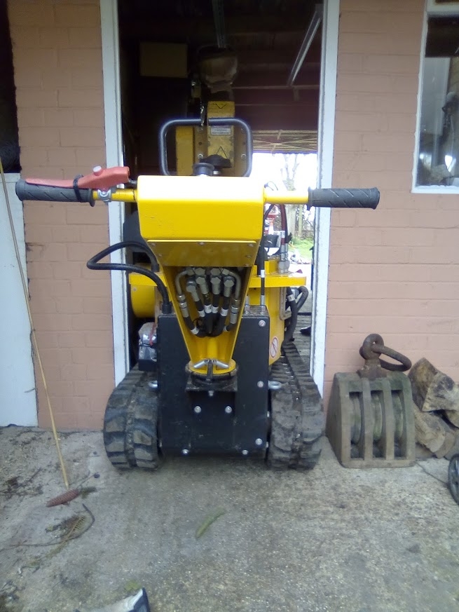 Narrow Access Stump Removal - Herts Stump Grinding and Removal -  The Tree Stump Removal Company