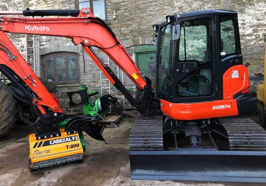 Commercial Tree Stump Removal - Herts Stump Grinding and Removal -  The Tree Stump Removal Company